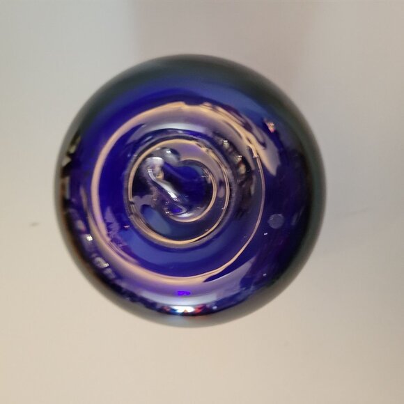 Handcrafted Cobalt Blue Glass Apple Figurine Paperweight - Picture 5 of 8